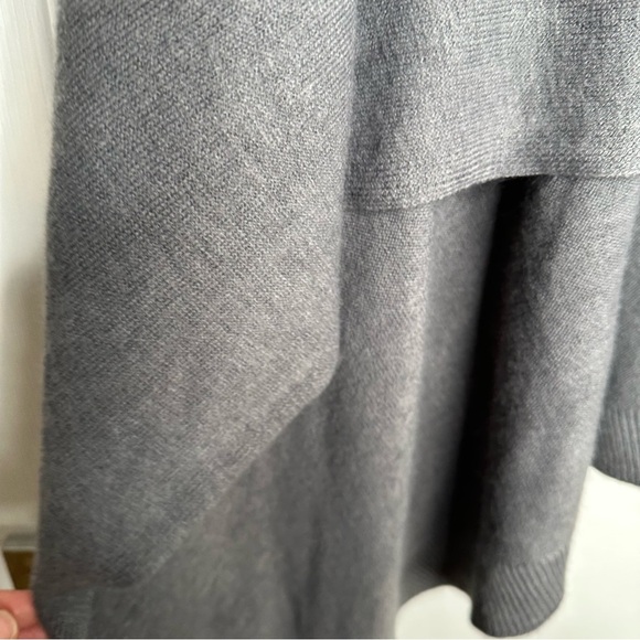 Poncho Grey One Size - Picture 11 of 16